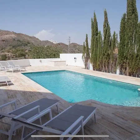 Maison d'hôtes With Private Pool And Amazing Mountain And Sea Views No Young Groups Allowed